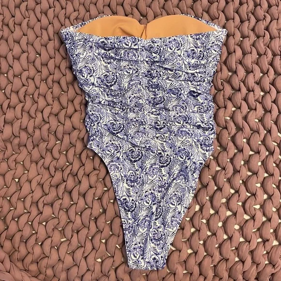 NWT J.crew Ruched sweetheart one-piece in dandelion swirl size 6 - Picture 5 of 11